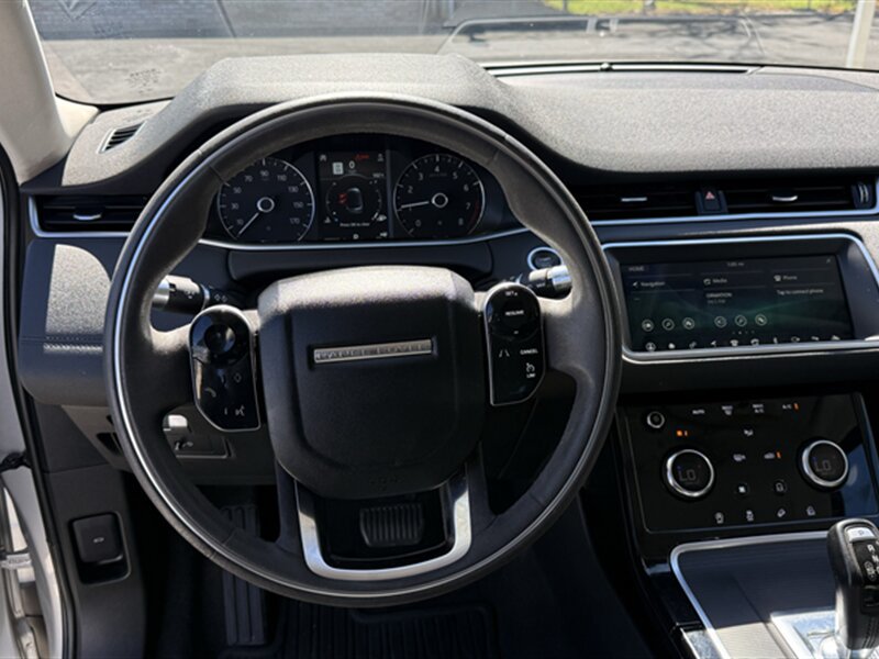 Used 2020 Land Rover Range Rover Evoque S AWD/4WD image 8