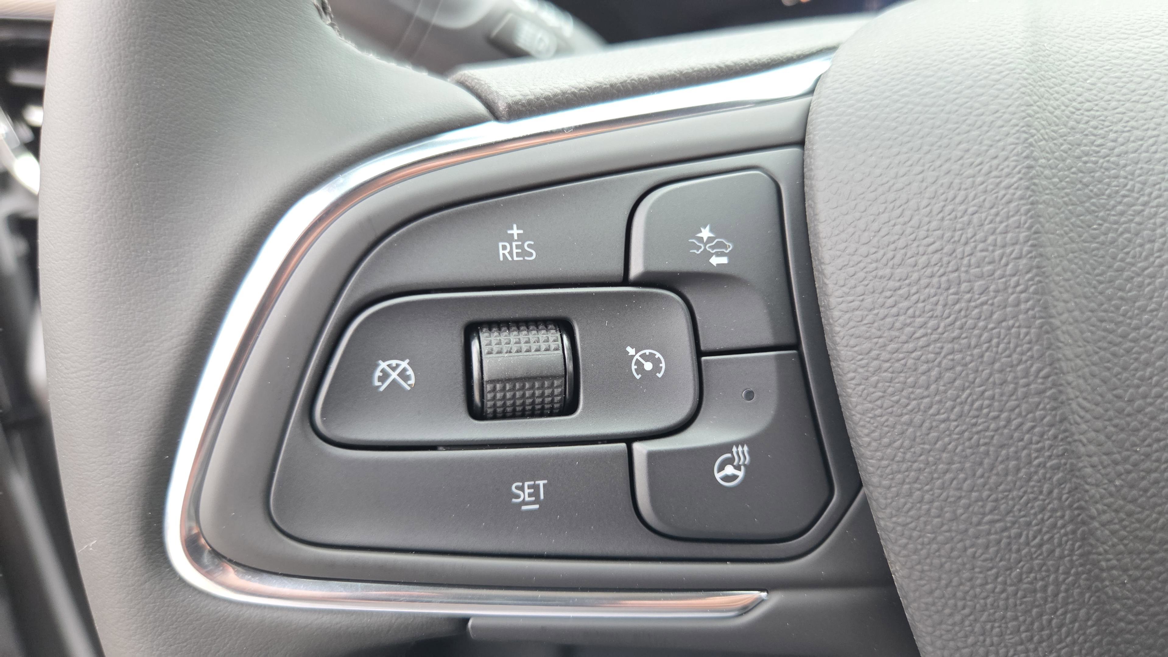 New 2026 Buick Envista Avenir FWD image 18