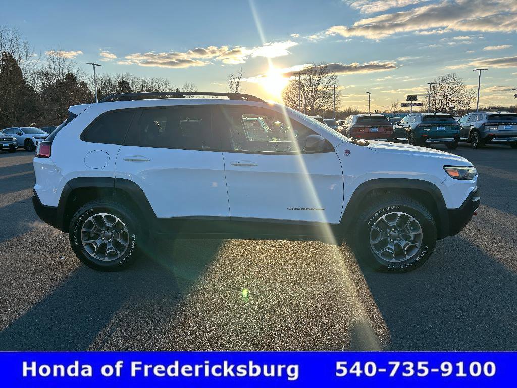 Used 2021 Jeep Cherokee Trailhawk image 7