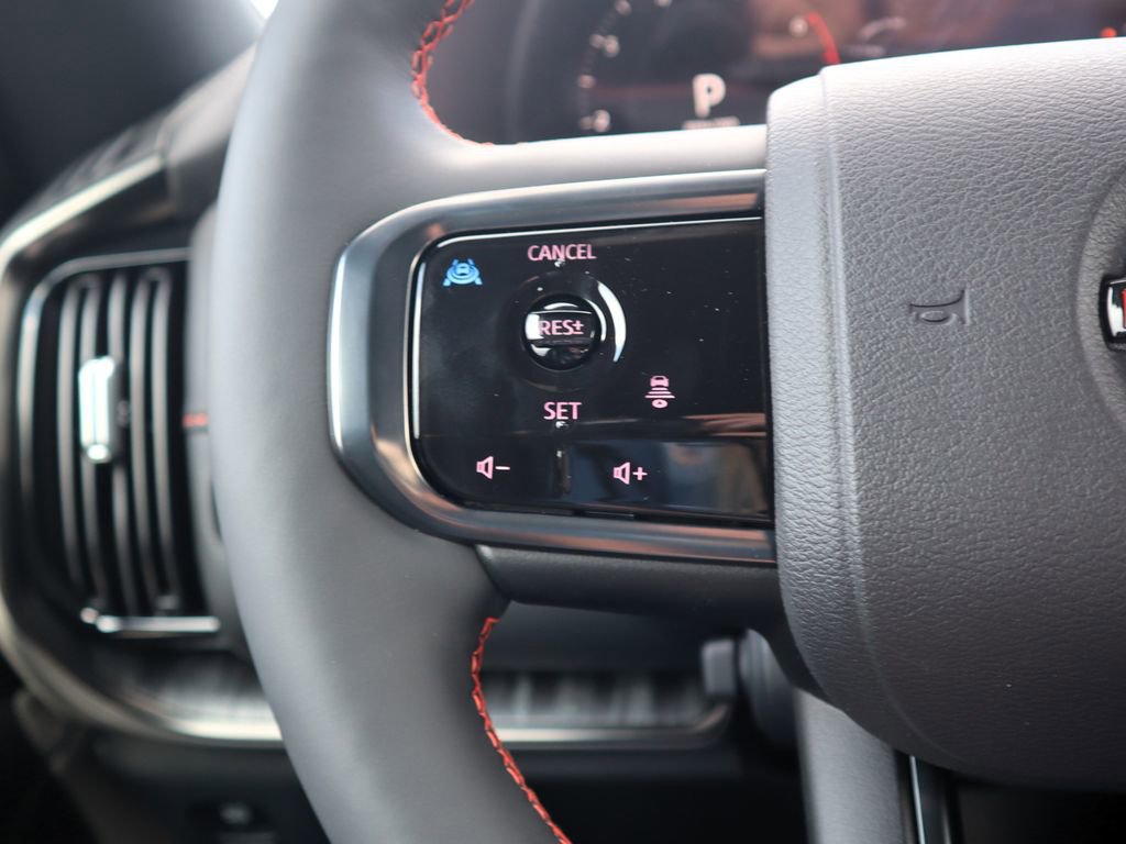 New 2025 Nissan Armada Platinum Reserve image 25