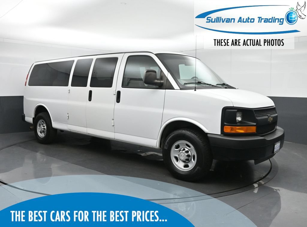 Used 2014 Chevrolet Express 3500 LS RWD image 1