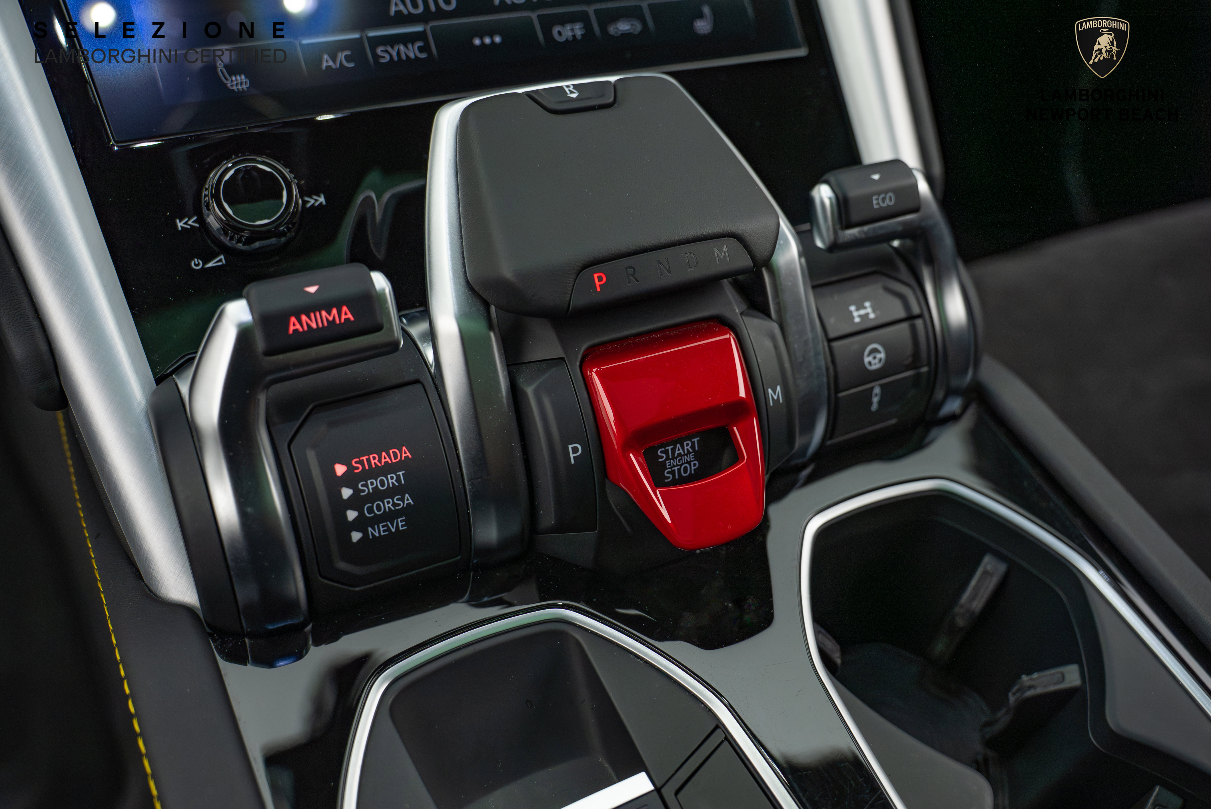 Used 2022 Lamborghini Urus image 31