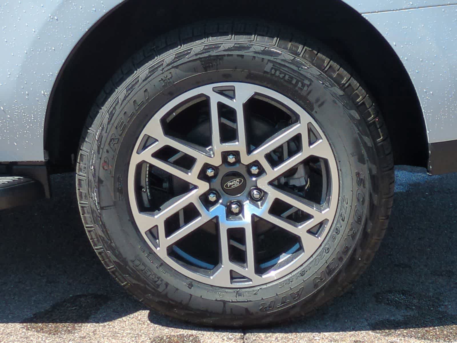 New 2026 Ford Expedition Active AWD/4WD image 14