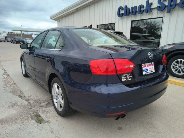 Used 2013 Volkswagen Jetta TDI FWD image 8