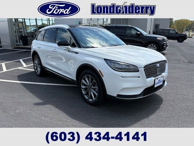 Used 2022 Lincoln Corsair AWD w/ Premium Package image 1