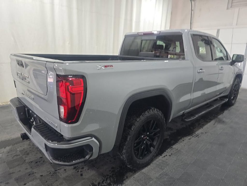 Used 2024 GMC Sierra 1500 Elevation w/ Elevation Premium Package AWD/4WD image 4