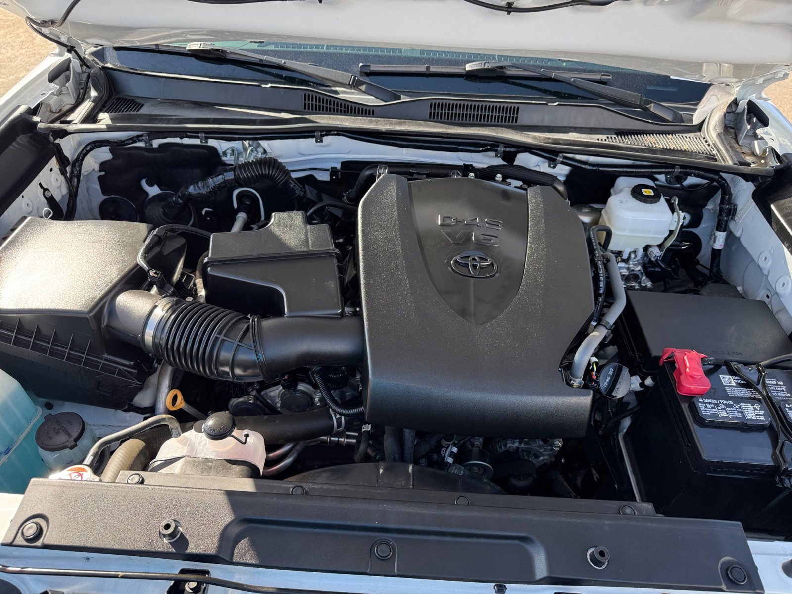 Used 2023 Toyota Tacoma TRD Off-Road AWD/4WD image 34