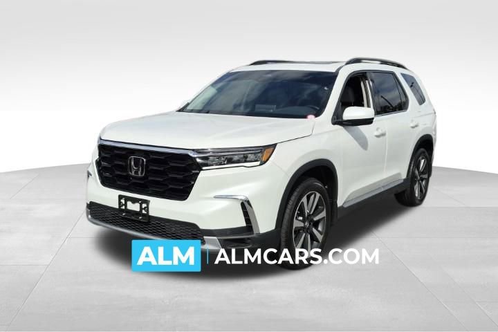 Used 2025 Honda Pilot Touring