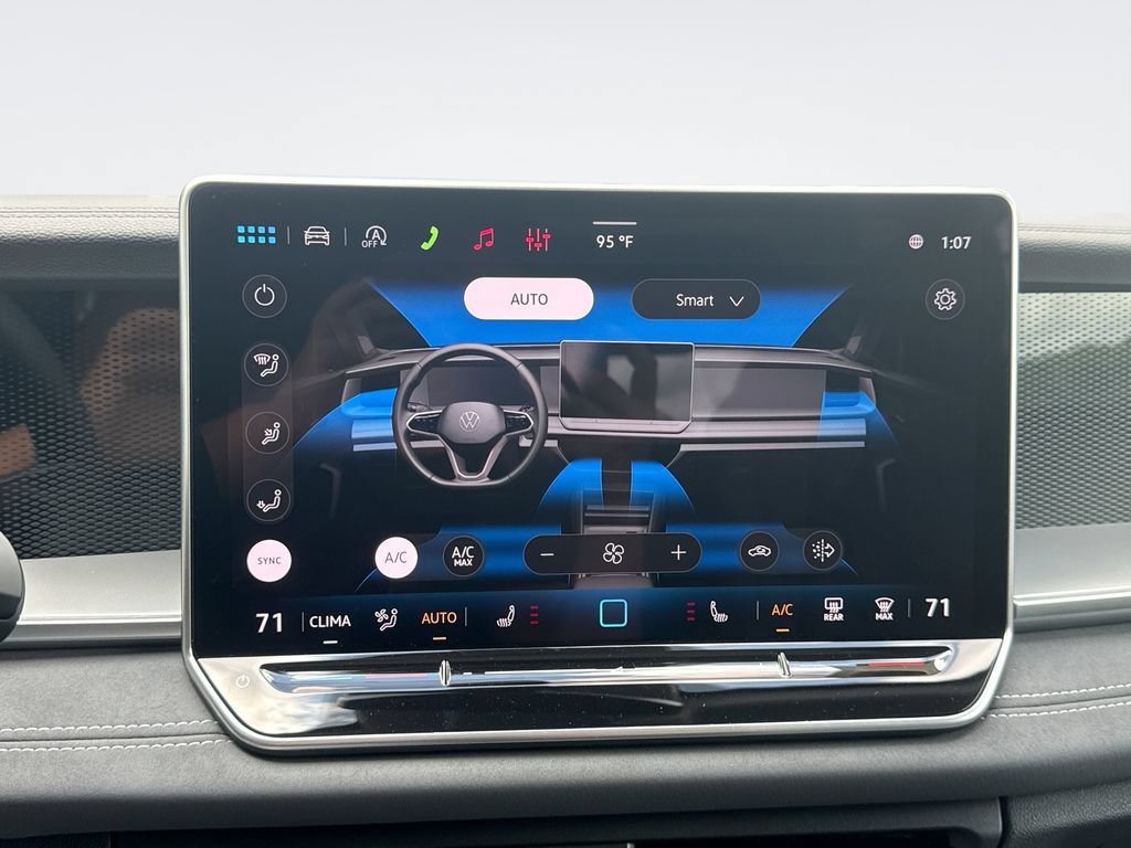 New 2026 Volkswagen Tiguan SE AWD/4WD image 17
