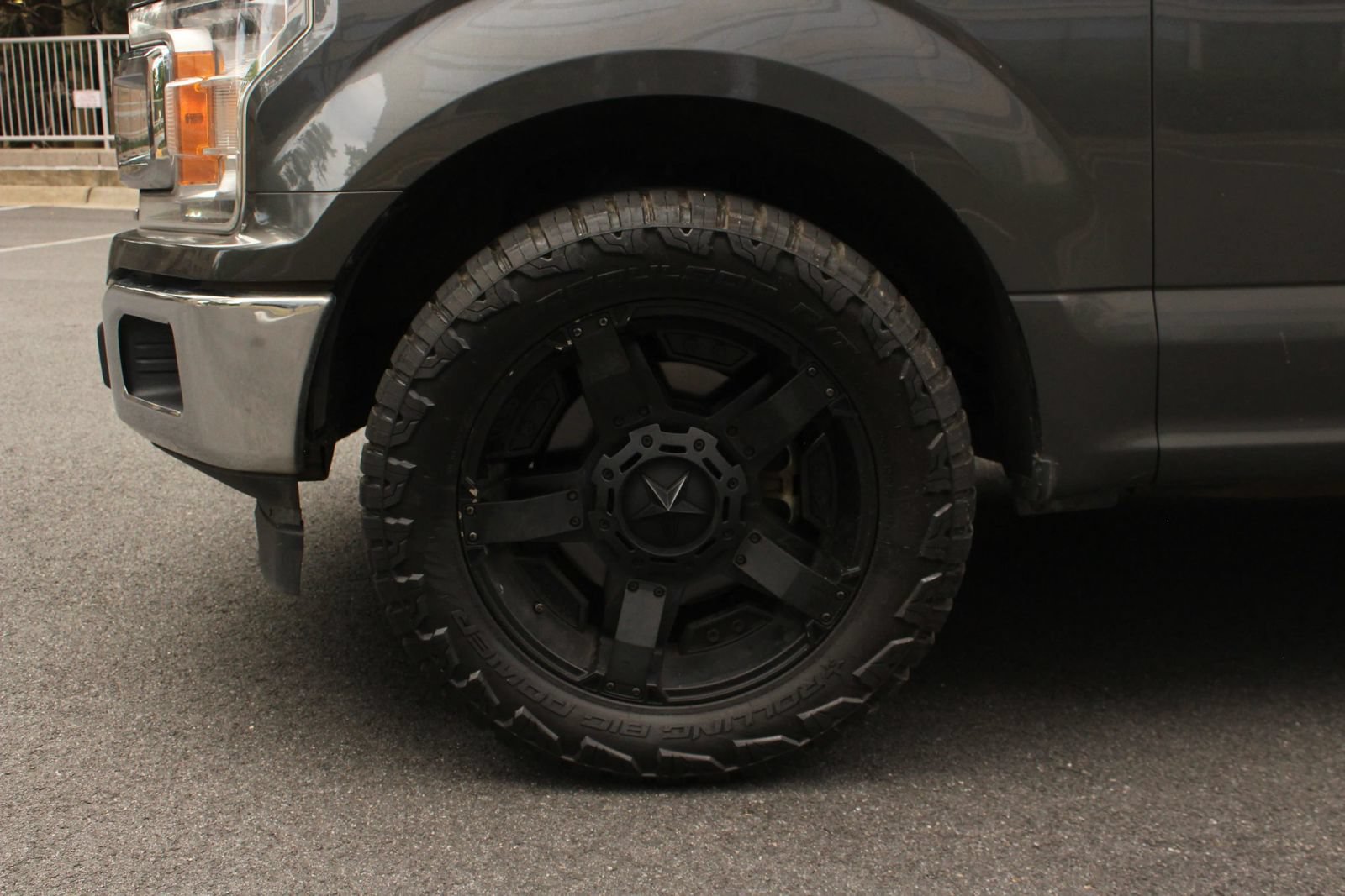 Used 2020 Ford F150 XLT RWD image 11