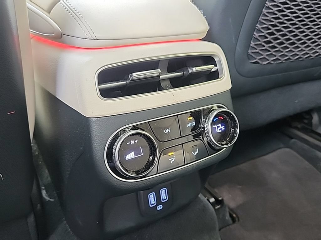 Used 2025 Genesis Electrified GV70 AWD/4WD image 27