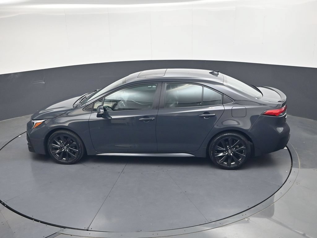 Used 2023 Toyota Corolla XSE FWD image 25
