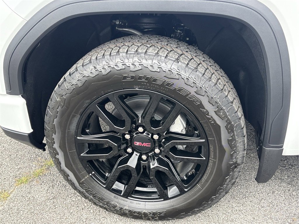 New 2026 GMC Sierra 1500 Elevation w/ Elevation Select Package image 9