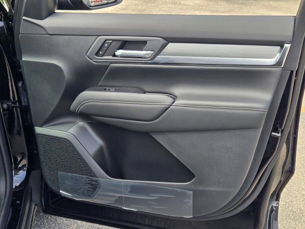 New 2027 GMC Terrain Elevation w/ Elevation Premium Package FWD image 14