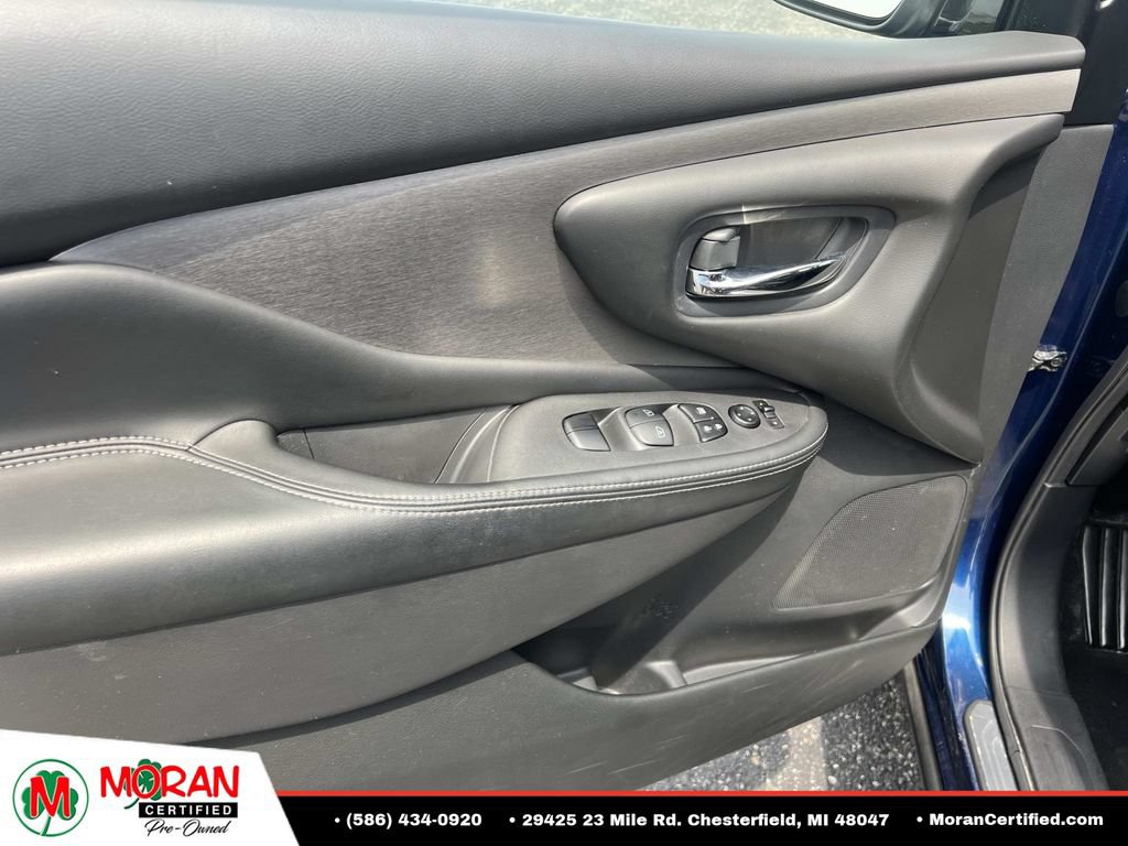 Used 2021 Nissan Murano SV AWD/4WD image 15