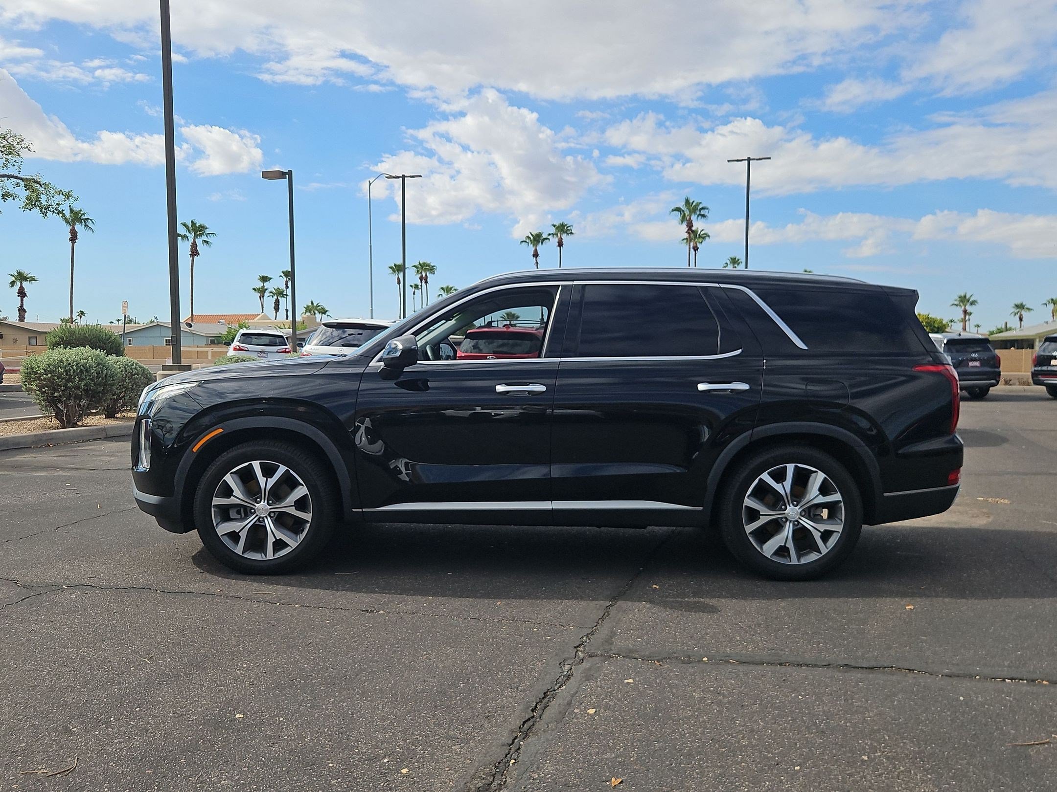 Used 2022 Hyundai Palisade SEL w/ Premium Package FWD image 9