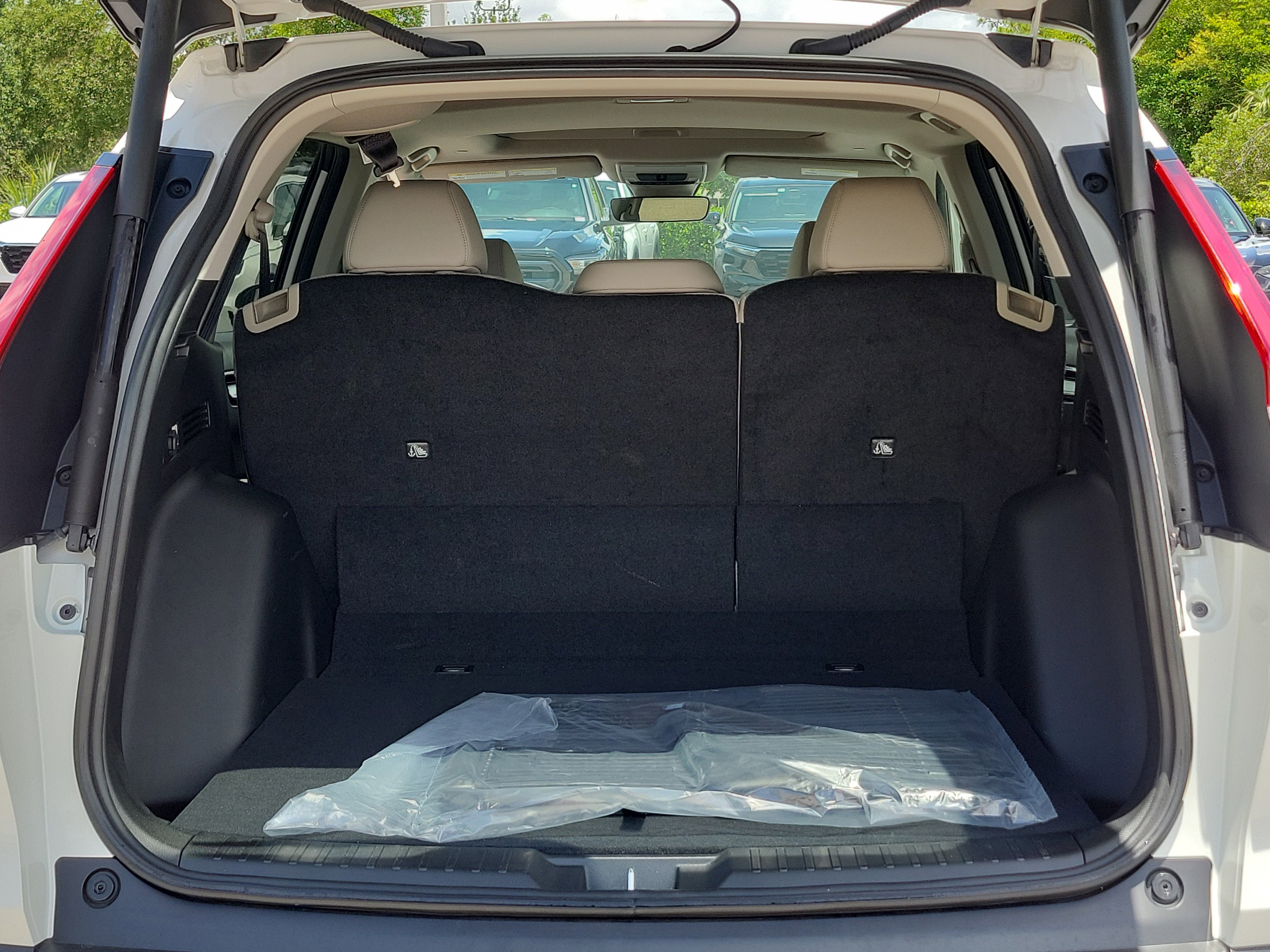 Used 2024 Honda CR-V EX-L image 10