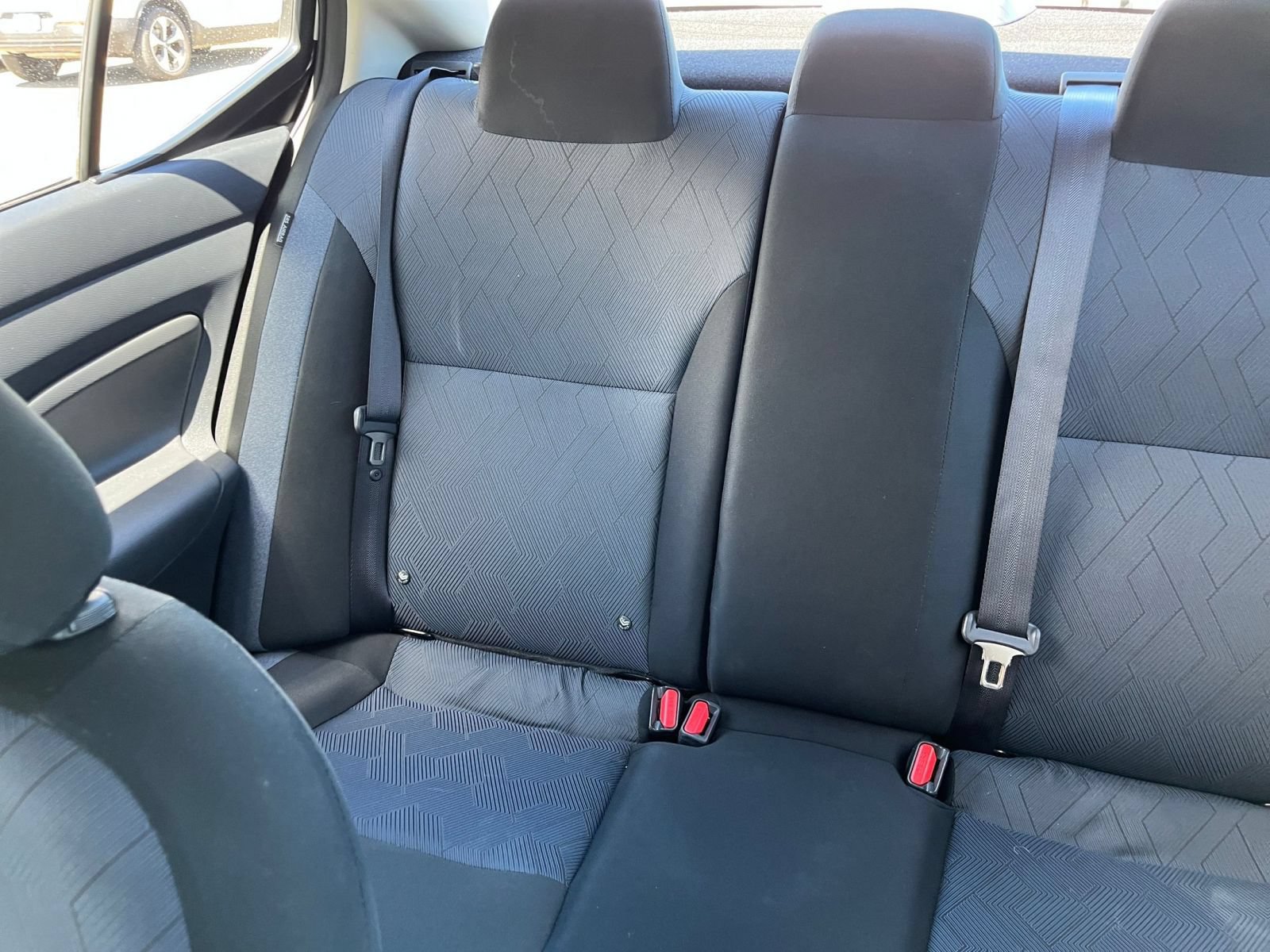 Used 2025 Nissan Versa SV FWD image 36