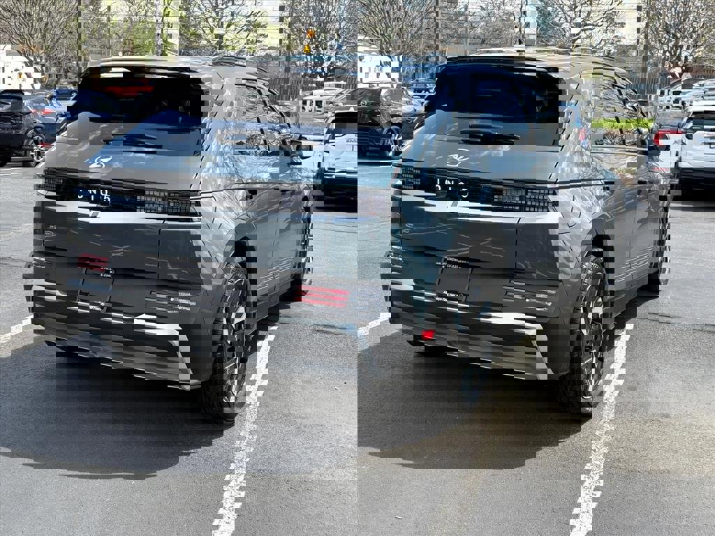 Certified 2025 Hyundai Ioniq 5 SEL image 5