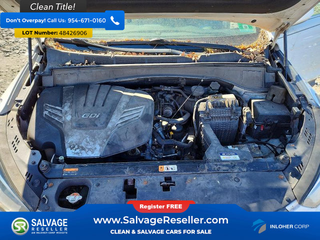 Used 2017 Hyundai Santa Fe SE AWD/4WD image 16