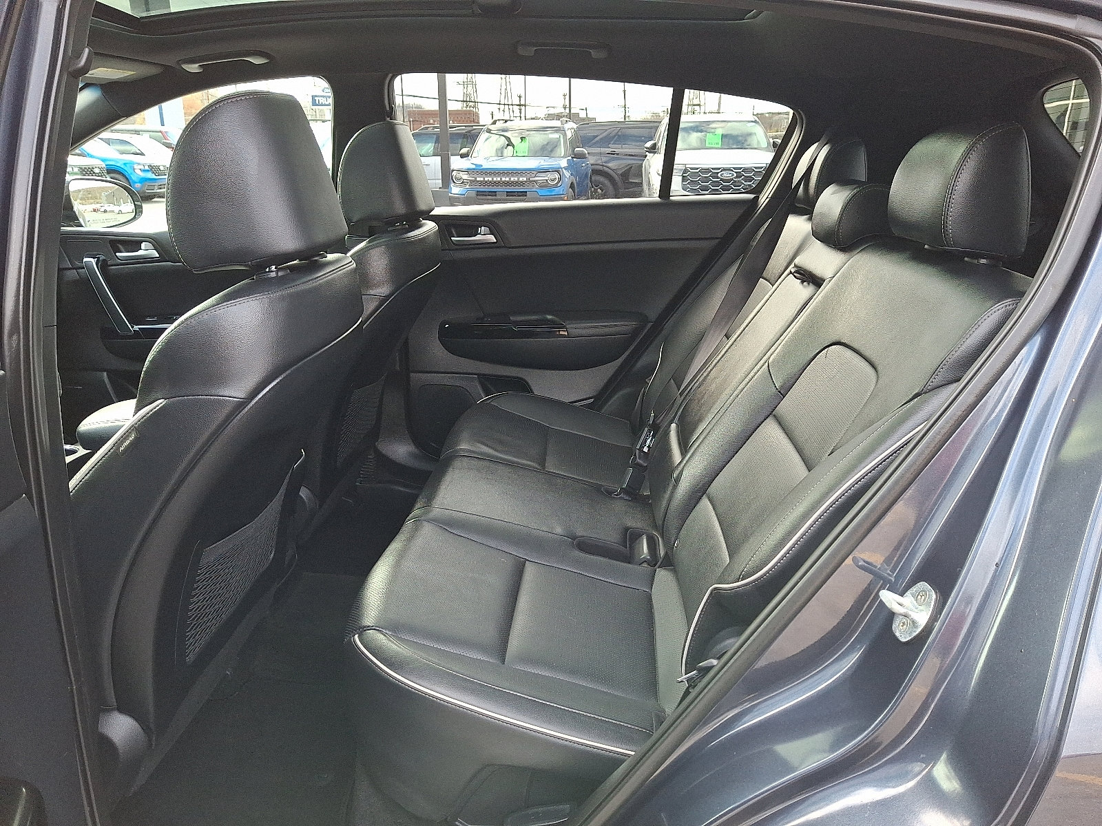 Used 2022 Kia Sportage SX image 10