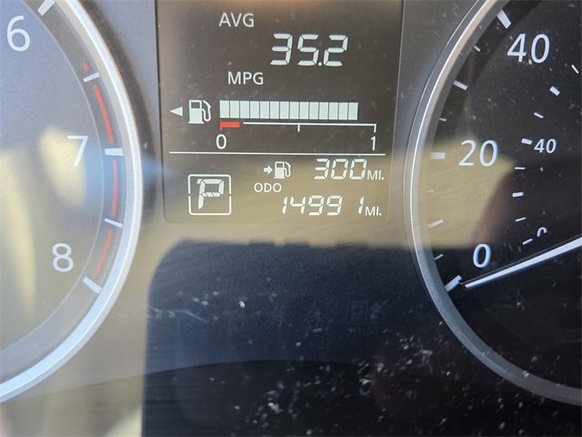 Used 2024 Nissan Versa S w/ Trunk Package image 24