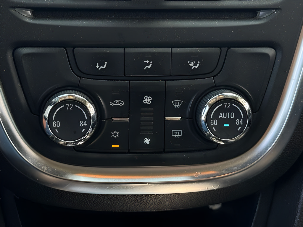 Used 2016 Buick Encore Convenience FWD image 25