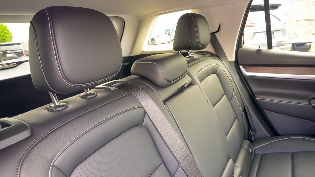New 2026 GMC Terrain Denali AWD/4WD image 9