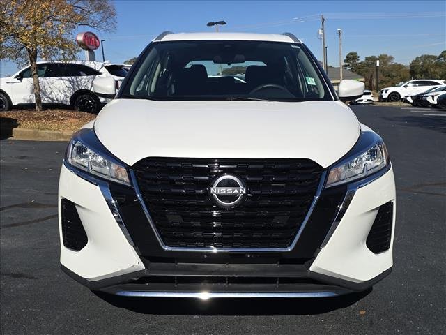 Used 2023 Nissan Kicks SV image 7