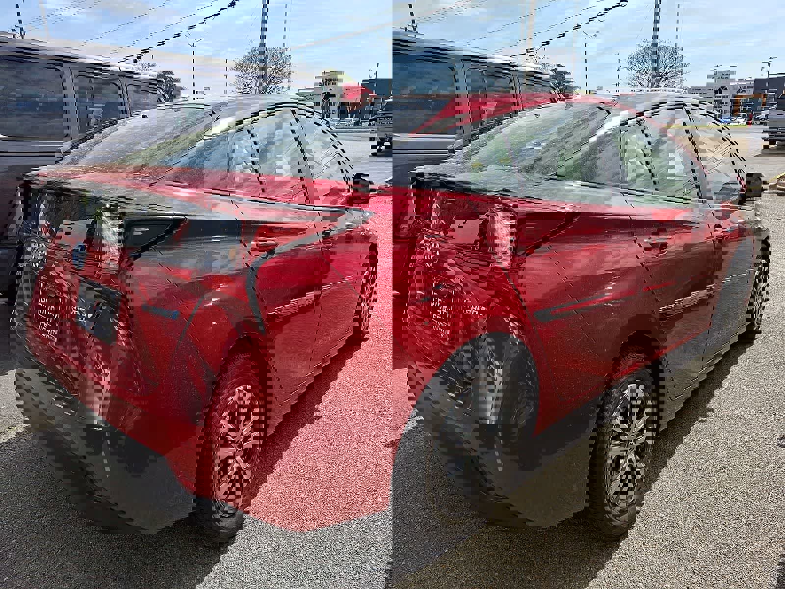 Used 2022 Toyota Prius LE image 3