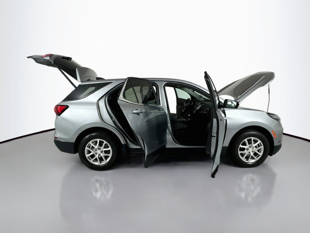 Used 2023 Chevrolet Equinox LT w/ Driver Convenience Package AWD/4WD image 26