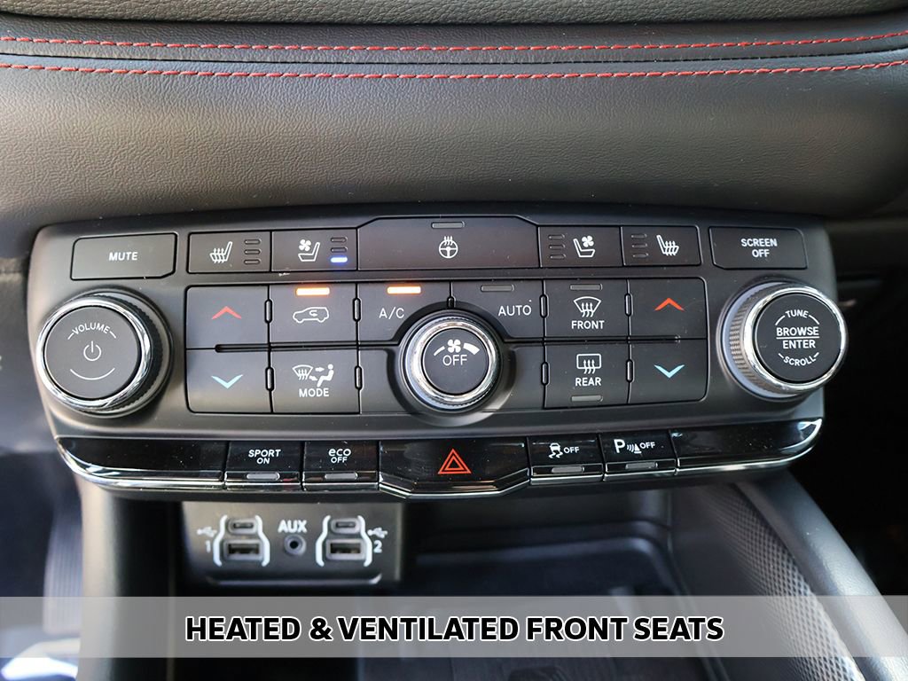 Used 2023 Dodge Durango R/T RWD image 7