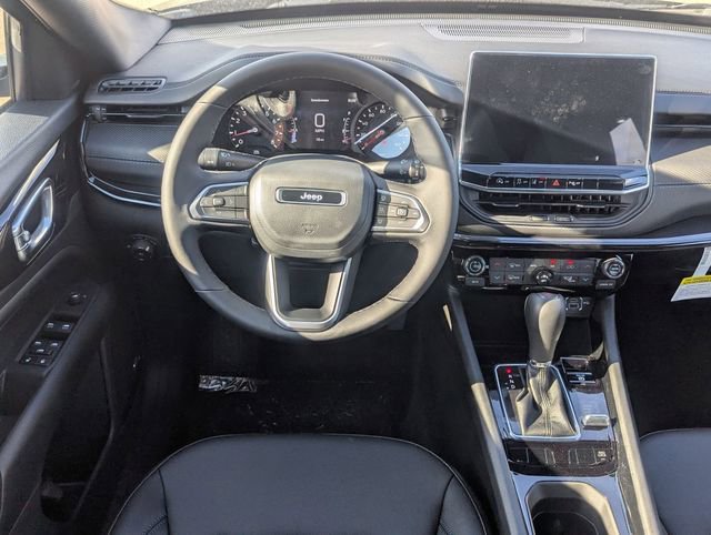 New 2025 Jeep Compass Limited w/ Sun & Sound Group image 18