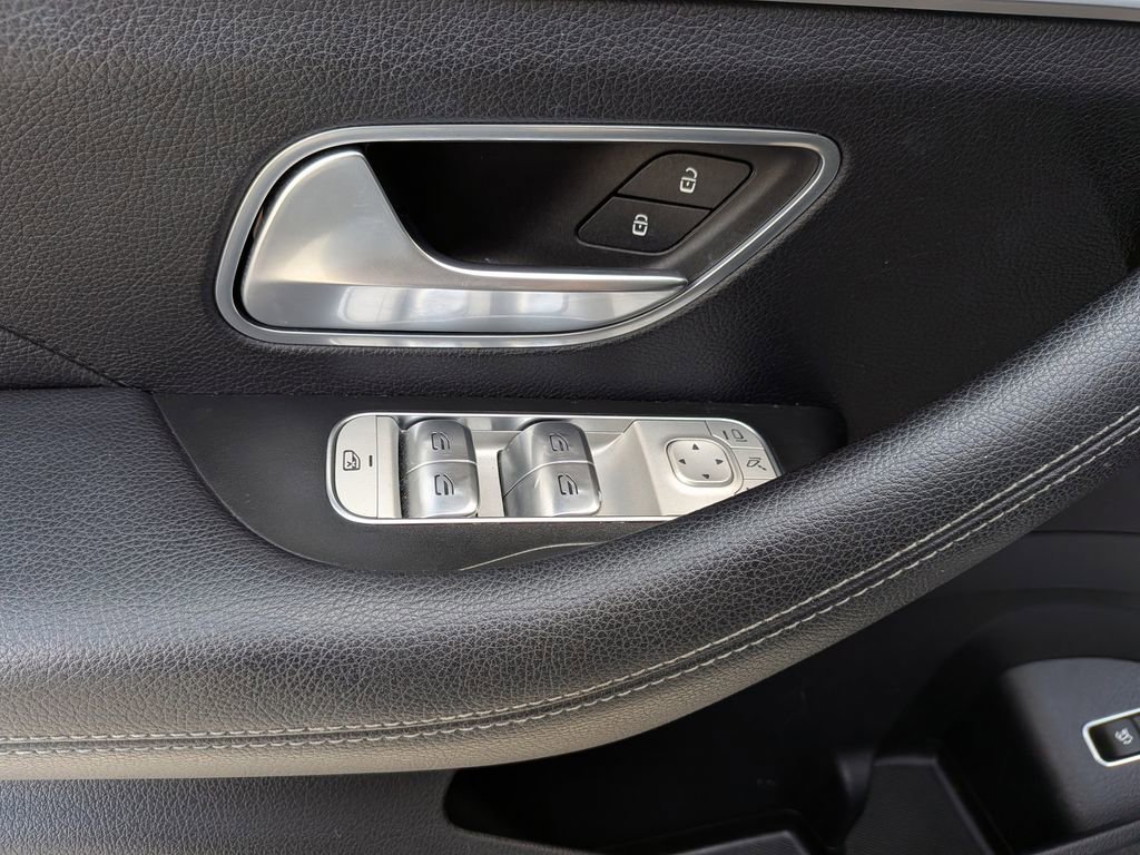 Used 2022 Mercedes-Benz GLE 450 4MATIC image 11