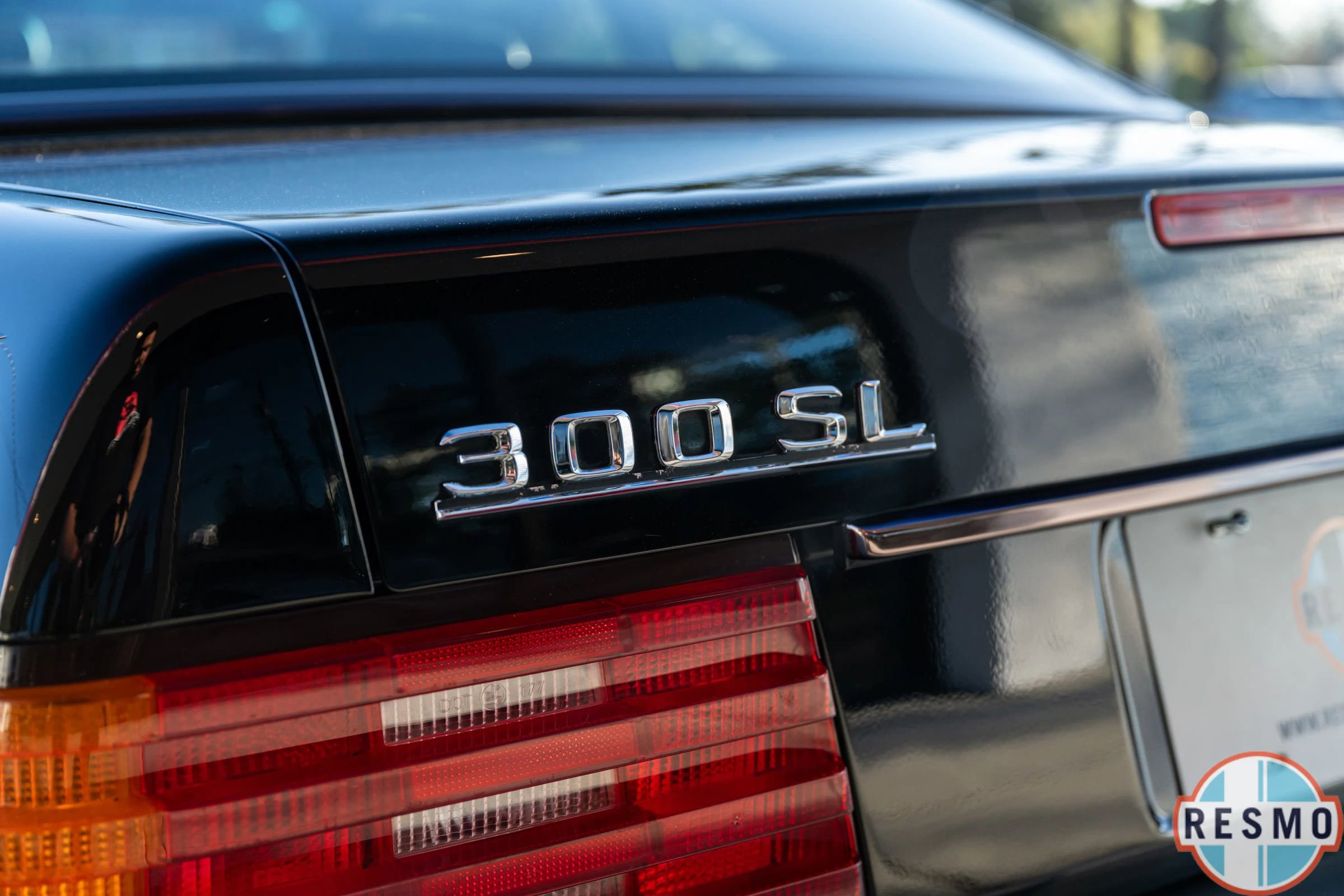 Used 1990 Mercedes-Benz 300 SL image 14