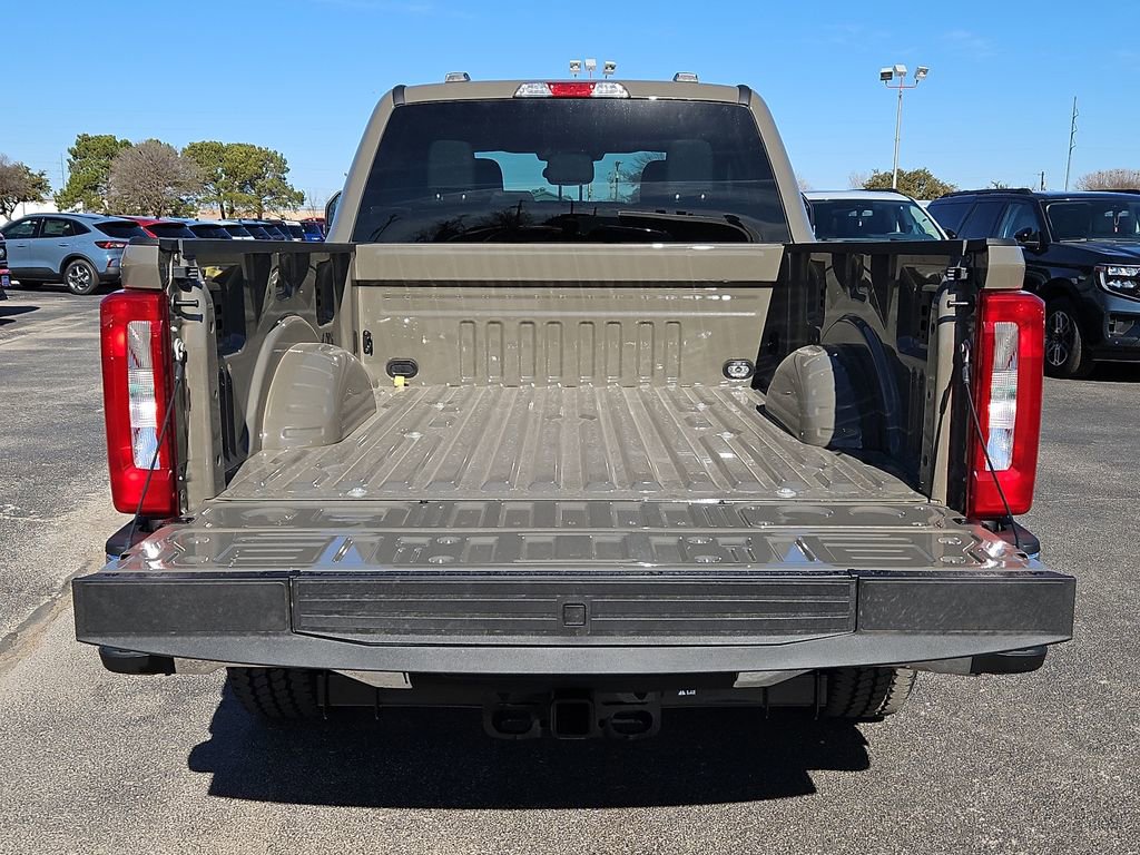 New 2026 Ford F250 XLT w/ FX4 Off-Road Package image 18