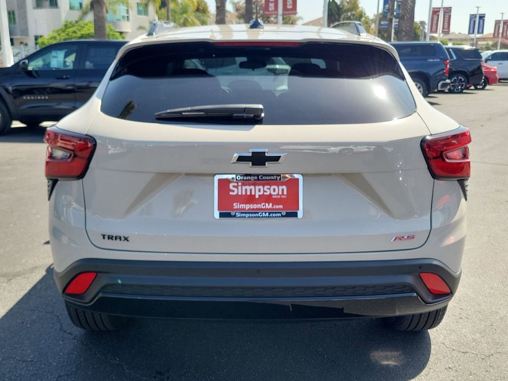 New 2026 Chevrolet Trax RS w/ Sunroof Package FWD image 23
