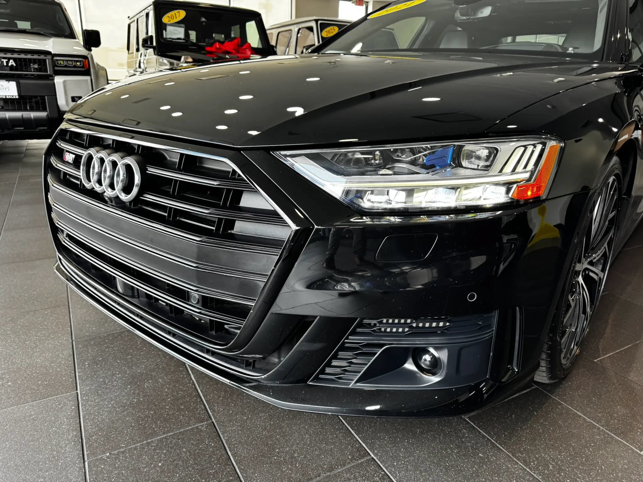 Used 2021 Audi S8 L w/ Full Leather Package AWD/4WD image 9