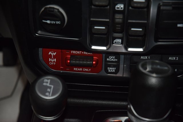 Used 2020 Jeep Gladiator Rubicon w/ LED Lighting Group image 25