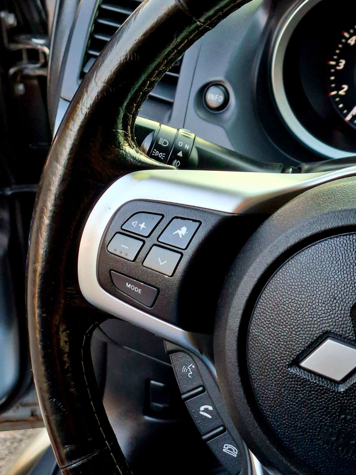 Used 2013 Mitsubishi Lancer Evolution GSR image 26