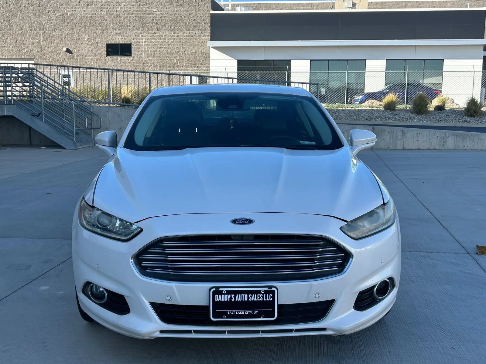 Used 2013 Ford Fusion Titanium w/ Titanium Driver Assist Pkg FWD image 8