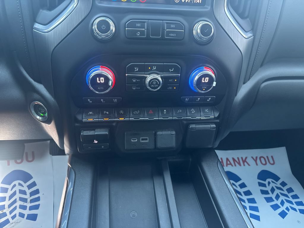 Used 2020 GMC Sierra 1500 Denali w/ Denali Ultimate Package AWD/4WD image 24