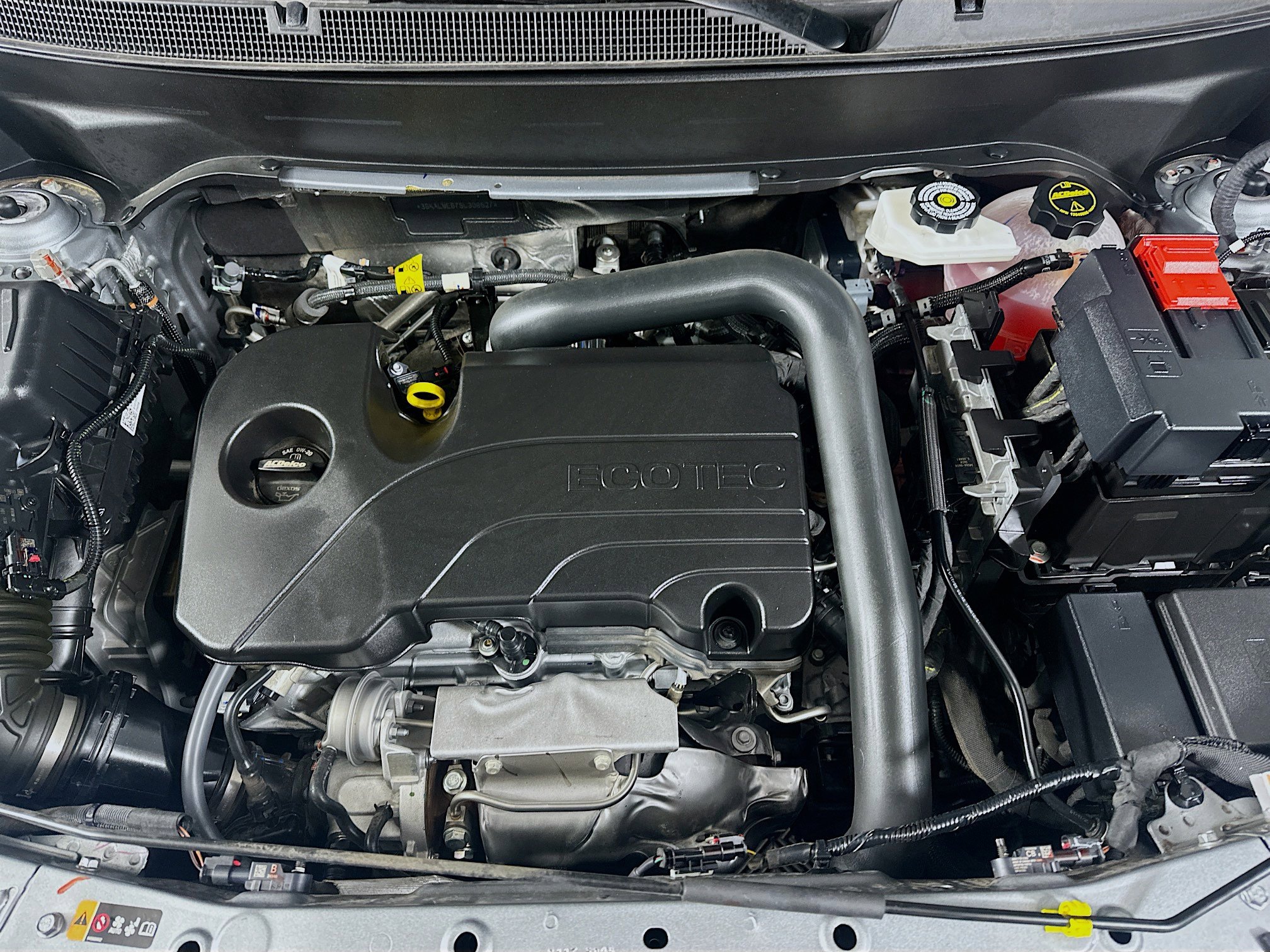 Used 2025 GMC Terrain Elevation image 32