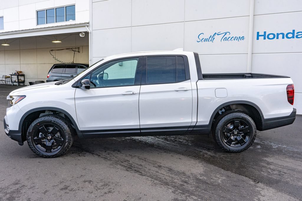 New 2026 Honda Ridgeline Black Edition image 9