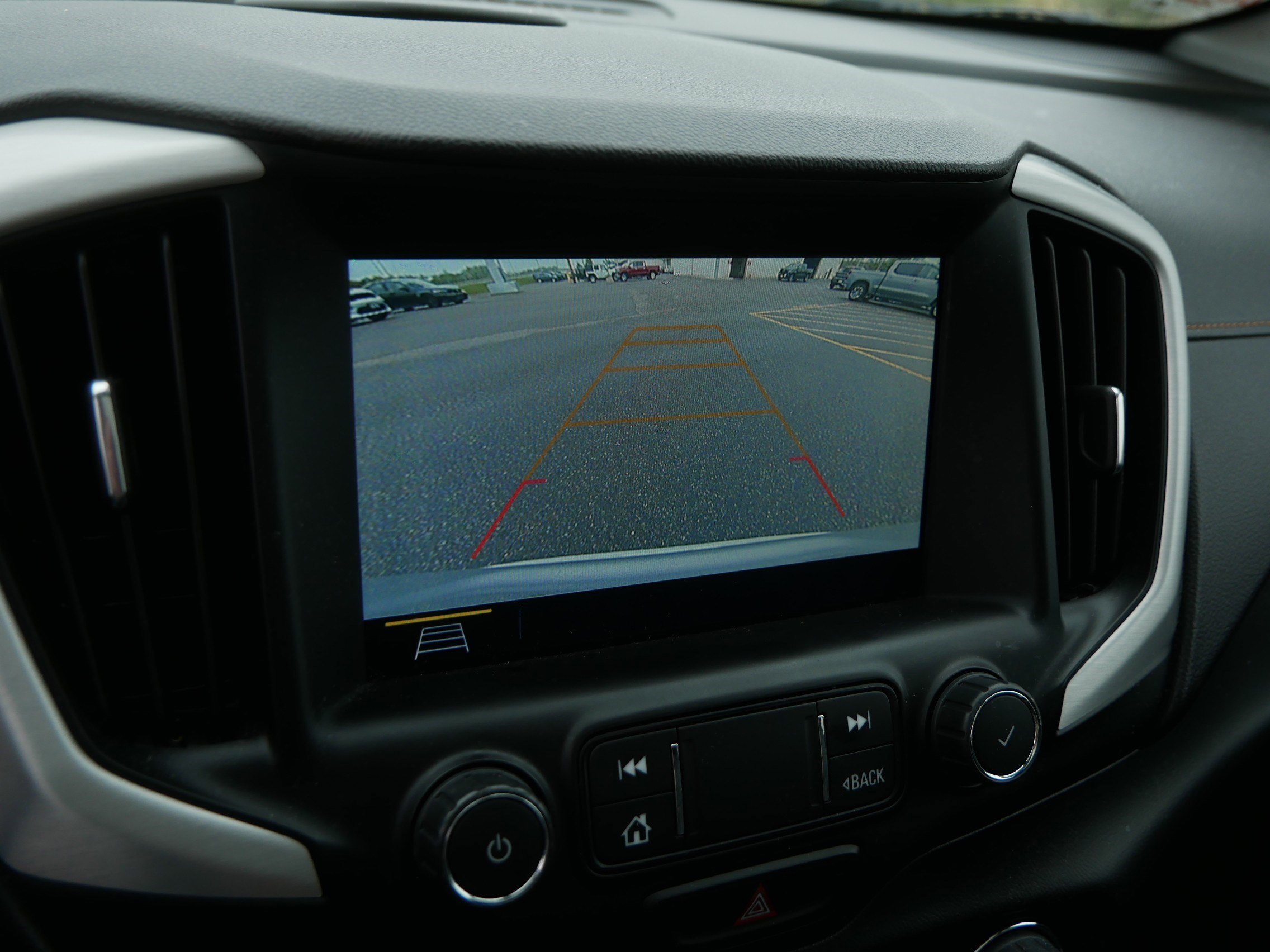 Used 2021 GMC Terrain SLT w/ Infotainment Package II AWD/4WD image 29