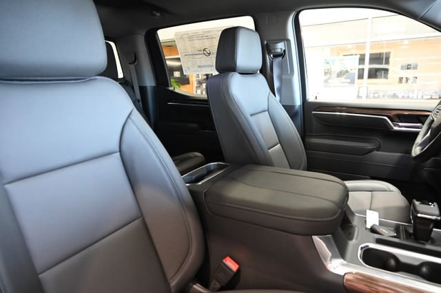 New 2026 Chevrolet Silverado 1500 LT Trail Boss w/ LT Trail Boss Premium Package AWD/4WD image 9