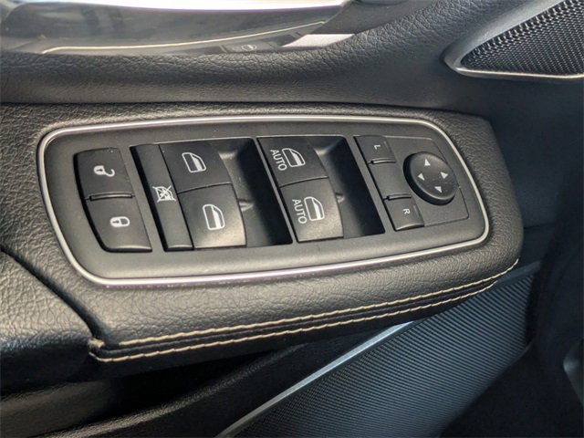 Used 2020 RAM 1500 Laramie image 25