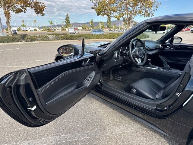 Certified 2025 MAZDA MX-5 Miata RF Grand Touring w/ Weather Package image 25