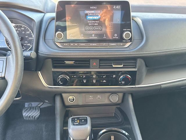 Used 2023 Nissan Rogue S image 29