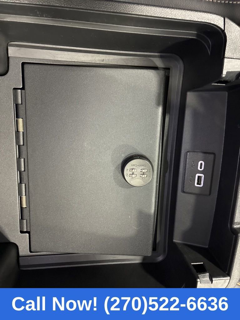 Used 2024 GMC Yukon AT4 w/ AT4 Premium Plus Package image 31